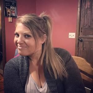 Meet your Posher, Caitlin